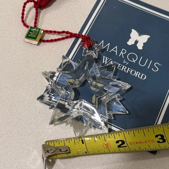 2004 Marquis by Waterford Crystal Star Ornament - Picture 2 of 7